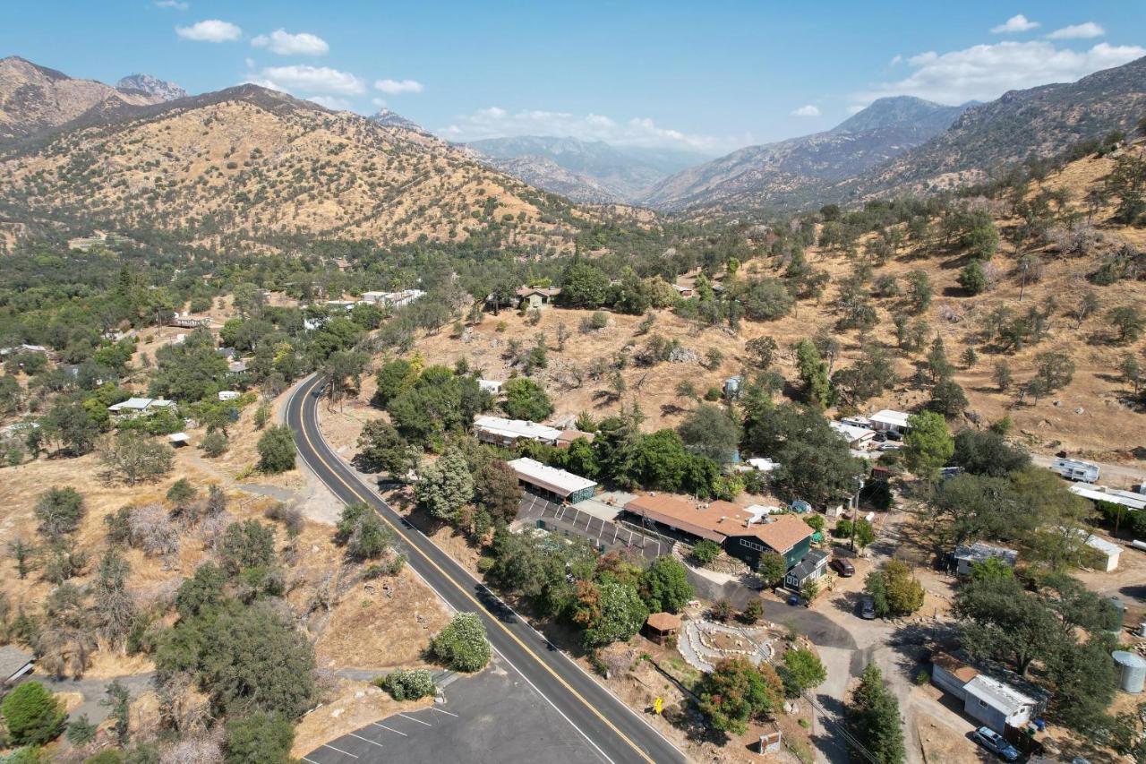 The Atwell Sequoia Motel Rm 8 Three Rivers Eksteriør billede