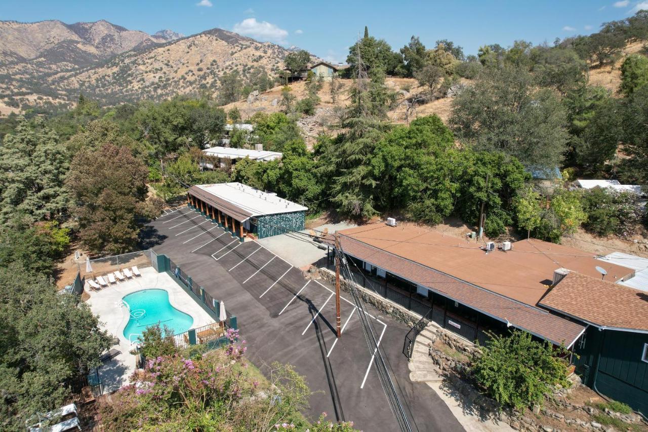 The Atwell Sequoia Motel Rm 8 Three Rivers Eksteriør billede