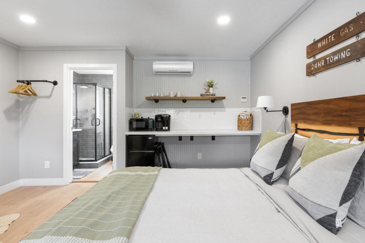 The Atwell Sequoia Motel Rm 8 Three Rivers Eksteriør billede