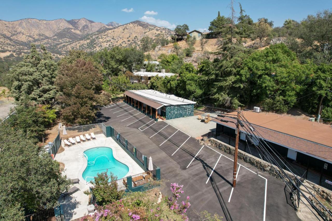The Atwell Sequoia Motel Rm 8 Three Rivers Eksteriør billede